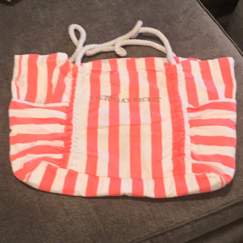 Victoria’s Secret beach bag